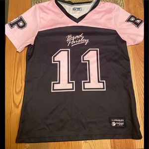 Vintage made in USA pink & black Brad Paisley 2011 concert jersey sz medium